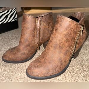 Rampage Distressed Brown Ankle Booties
